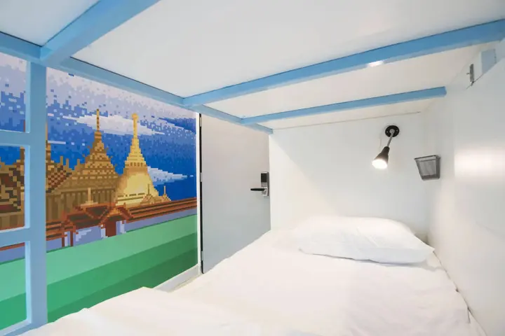Бангкок: Pixellar Hostel