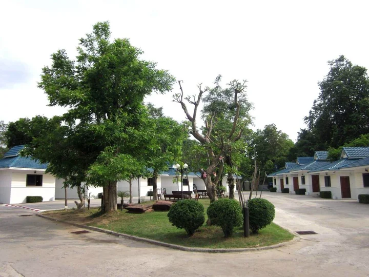 Кхлонг-Янг: Fahproundfon Hotel