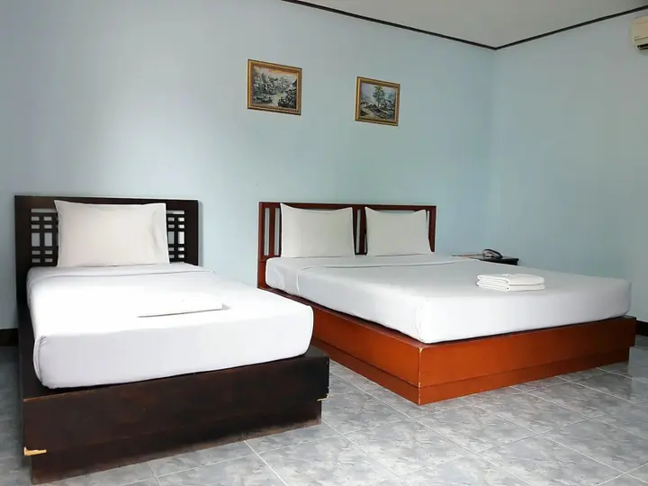 Кхлонг-Янг: Fahproundfon Hotel