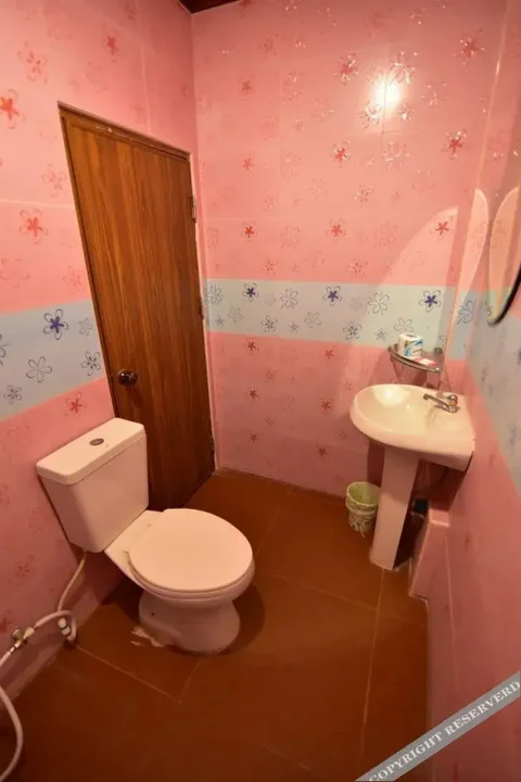 Нонг Нам Дэнг: Petch Jed Sao Noi Resort