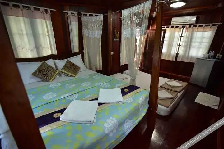Нонг Нам Дэнг: Petch Jed Sao Noi Resort
