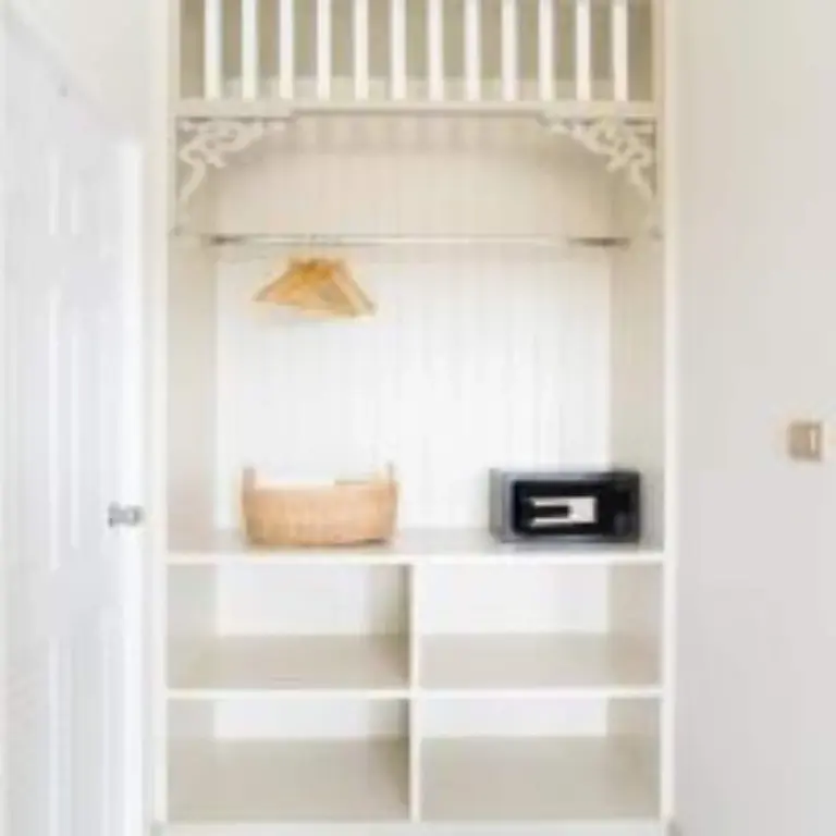 Тхаланг: Panphuree Residence