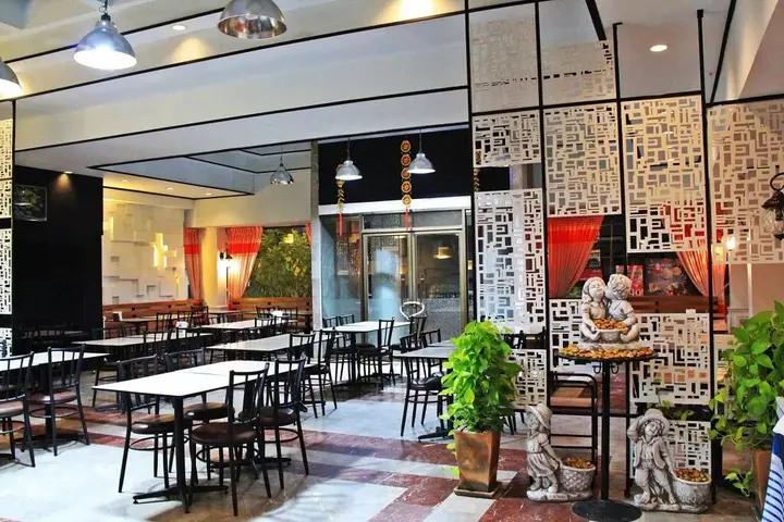 Чианграй: Ruentip Hotel