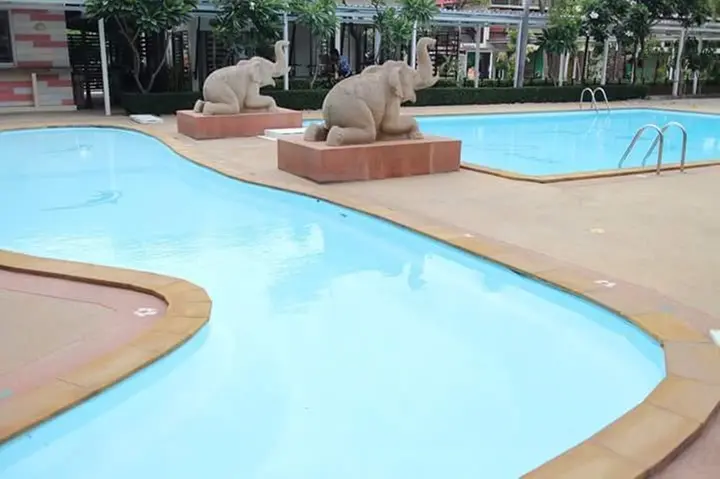 Лопбури: Sabai Hotel Lopburi