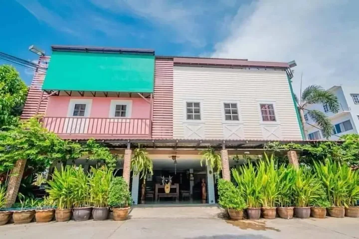 Лопбури: Sabai Hotel Lopburi