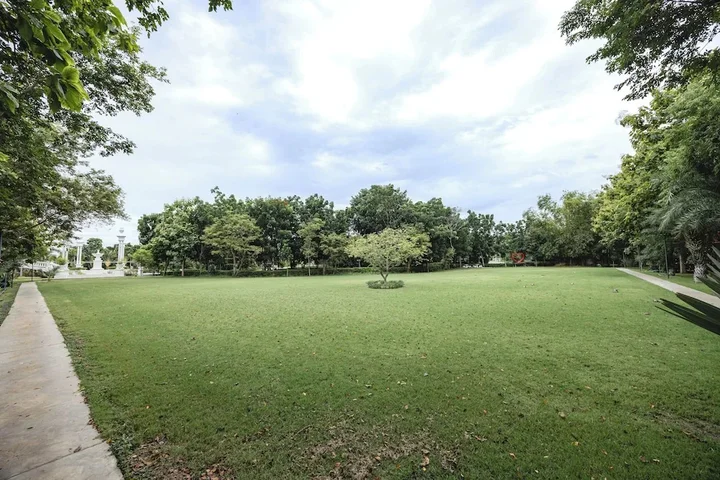 Лопбури: Sabai Hotel Lopburi