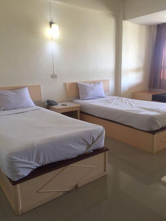 Лопбури: Sabai Hotel Lopburi