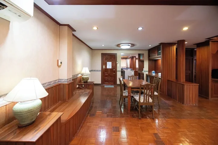 Лопбури: Sabai Hotel Lopburi