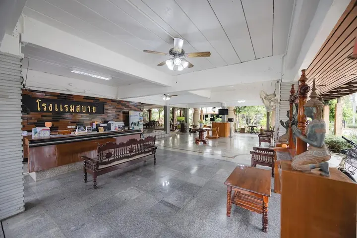 Лопбури: Sabai Hotel Lopburi