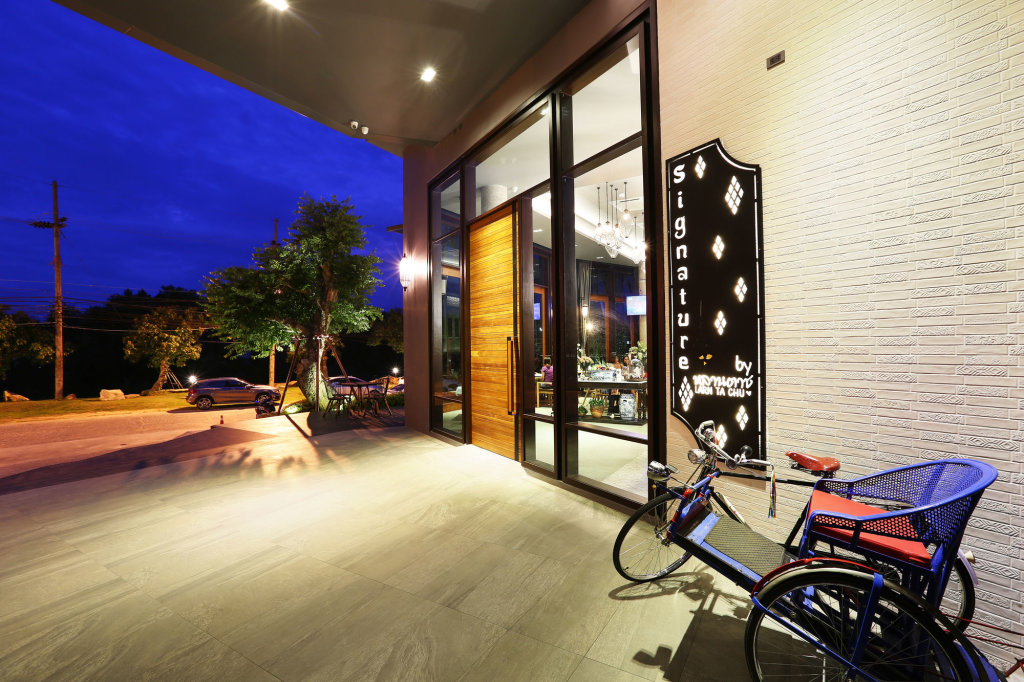 Хатъяй: Hatyai Signature Hotel