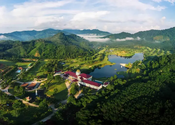Тай-Муанг: Katathong Golf Resort & Spa