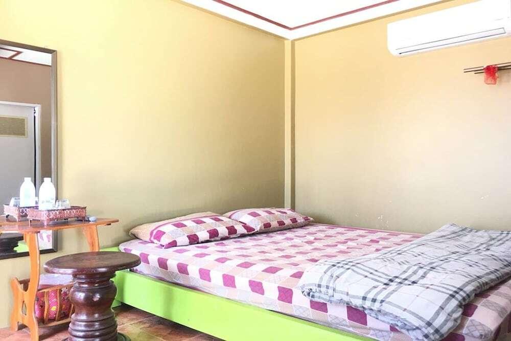 Донсак: Sea Sun Moon Hostel