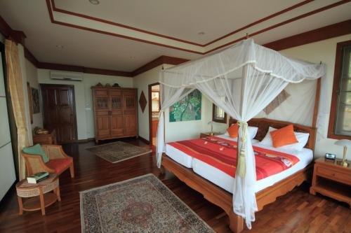 Самуи: Baan Lom Talay
