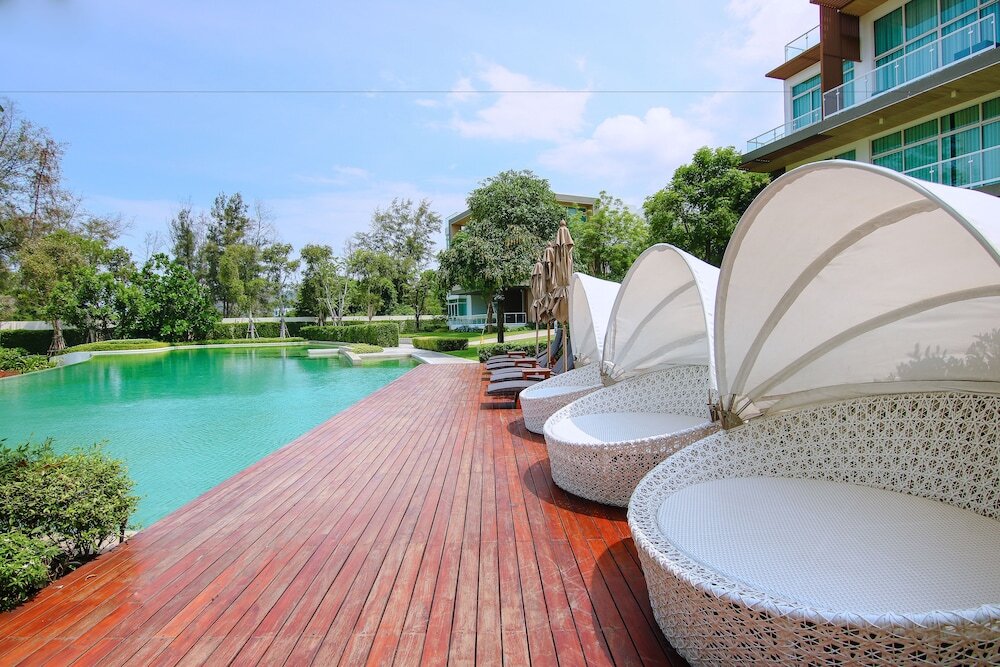 Hua Hin Luxury Beachfront Condo By Mon — фото 3