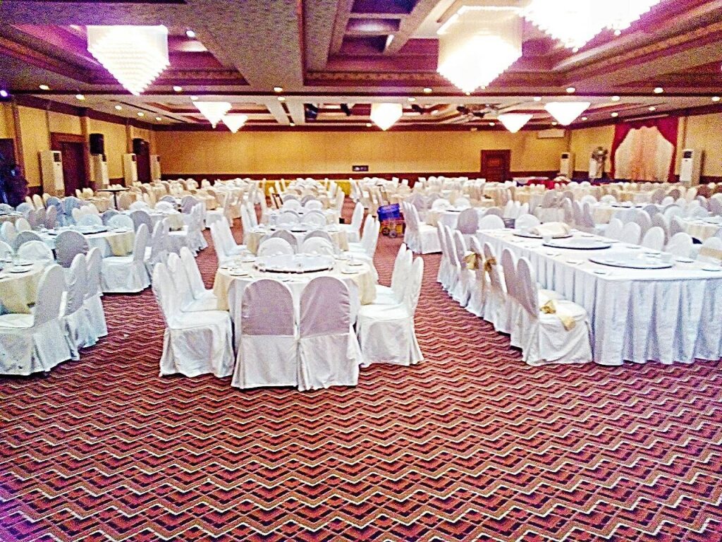 Супханбури: Khumsuphan Hotel