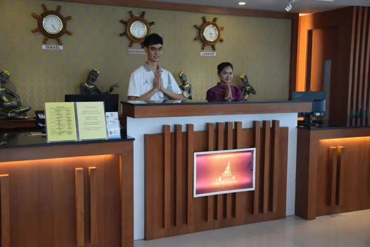 Пхи-Пхи-Дон: Phi Phi Harbour View Hotel