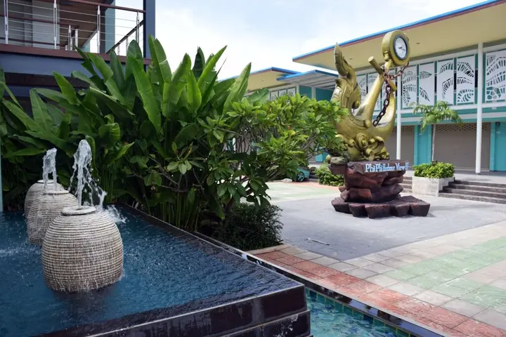 Пхи-Пхи-Дон: Phi Phi Harbour View Hotel