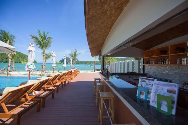 Пхи-Пхи-Дон: Phi Phi Harbour View Hotel