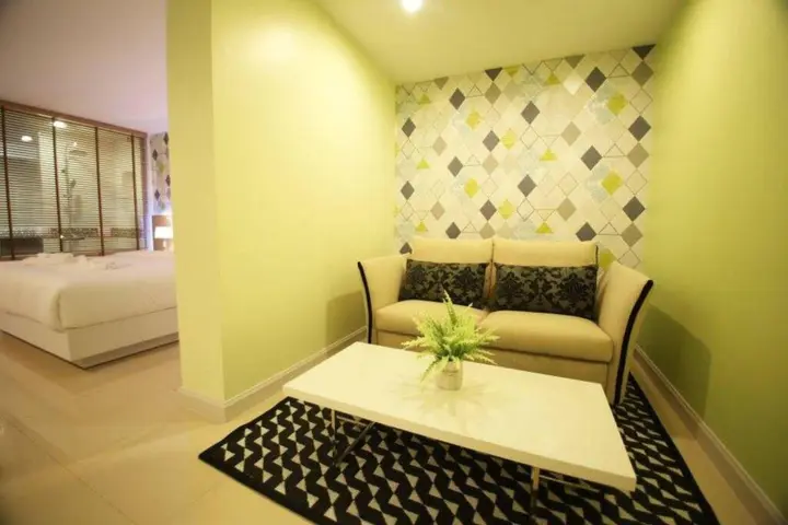 Паттайя: Trebel Service Apartment Pattaya