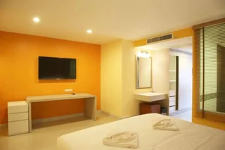 Паттайя: Trebel Service Apartment Pattaya