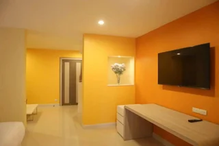 Паттайя: Trebel Service Apartment Pattaya