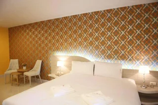 Паттайя: Trebel Service Apartment Pattaya