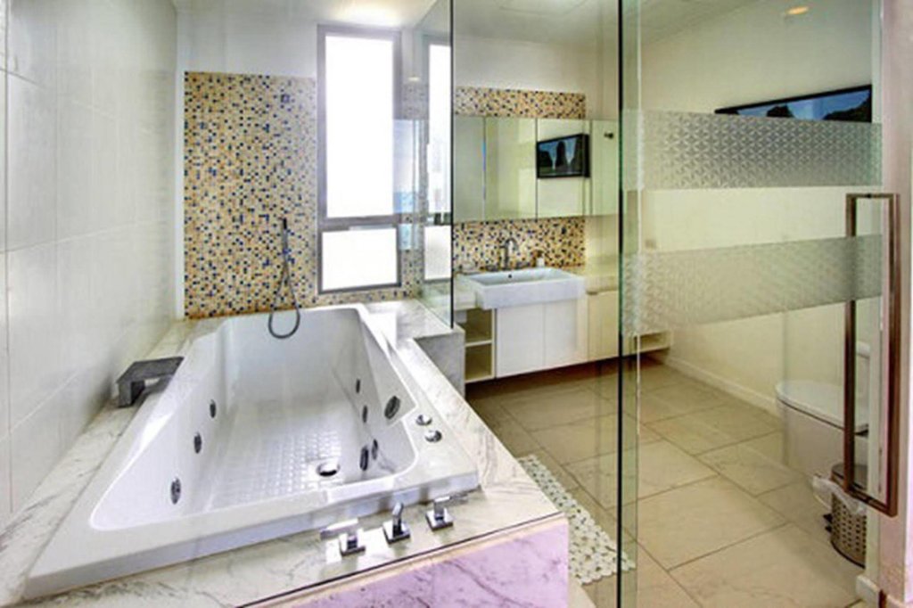 Паттайя: NorthPoint Pattaya Luxury Apartments by GrandisVillas
