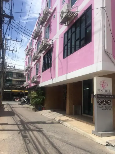 Паттайя: Pintree Service Apartment Pattaya