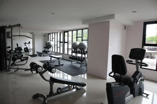 Паттайя: Pintree Service Apartment Pattaya