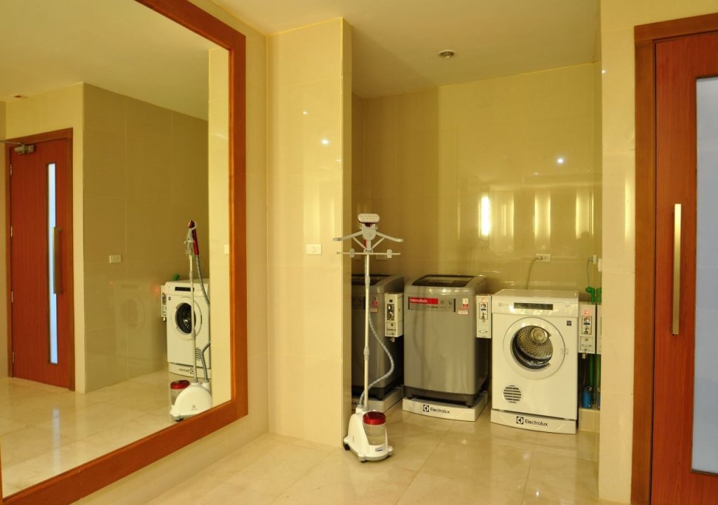 Паттайя: The Bedrooms Hostel Pattaya
