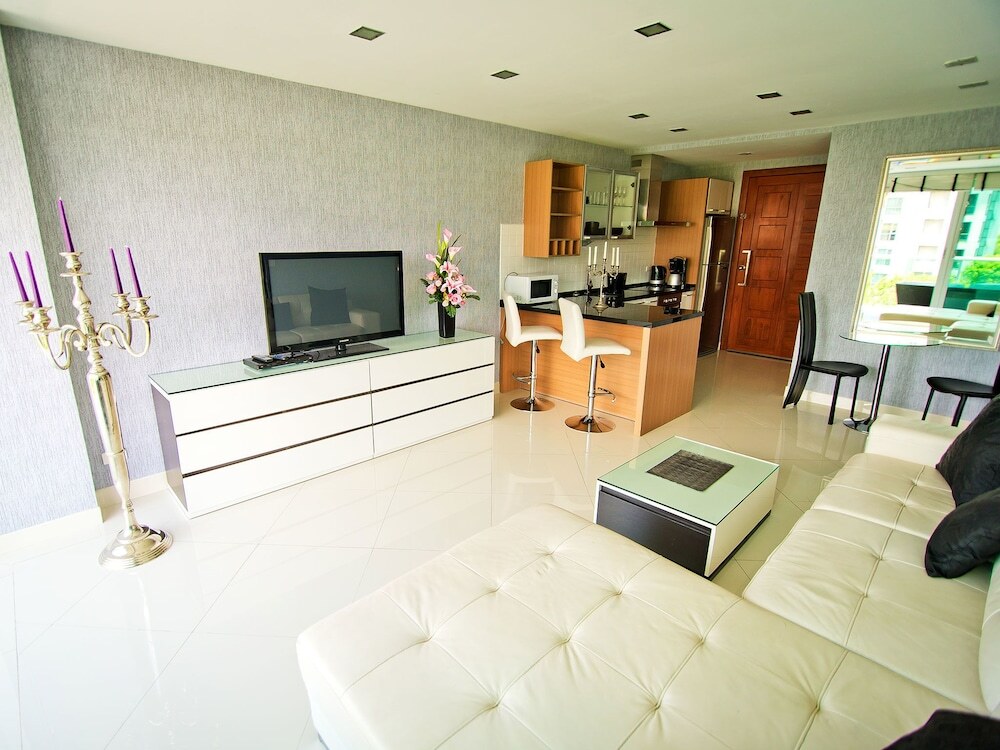 Паттайя: Laguna Heights 7 Dream Beach Apartment