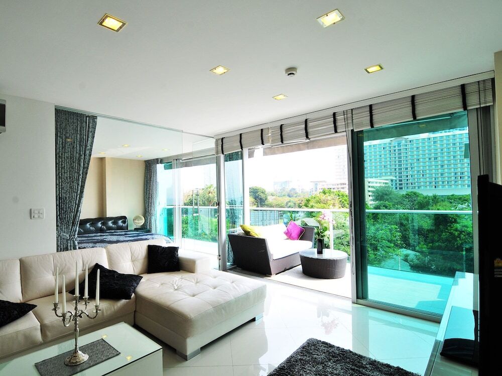 Паттайя: Laguna Heights 7 Dream Beach Apartment