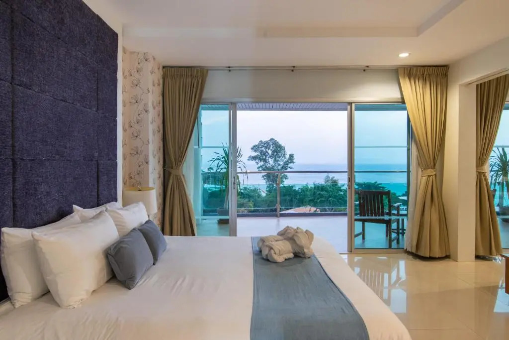 Паттайя: Royal Beach View Suites
