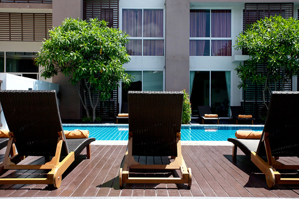 Кату: The Kris Condotel at Patong
