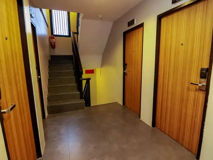 Кату: Nida Rooms Pearlly Phangmuang Sai Kor