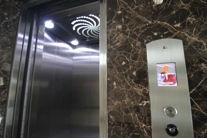 Бангкок: Gold Airport Suites