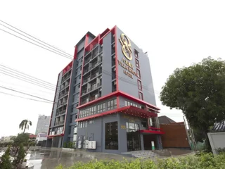Паккрет: Villa Baron Hotel