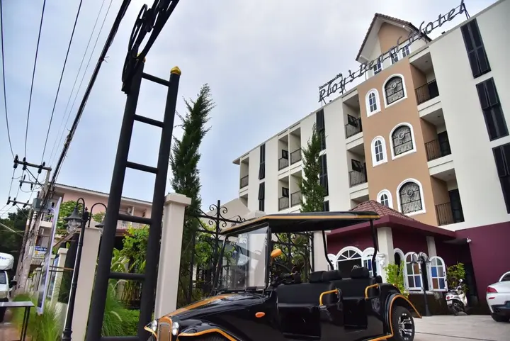 Сураттхани: Ploy's Pearl Hotel
