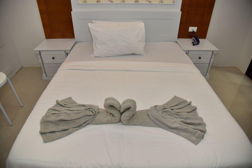 Сураттхани: Ploy's Pearl Hotel