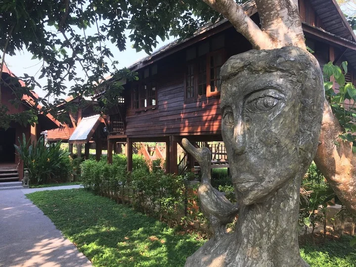 Дой-Сакет: Amayen Sanctuary