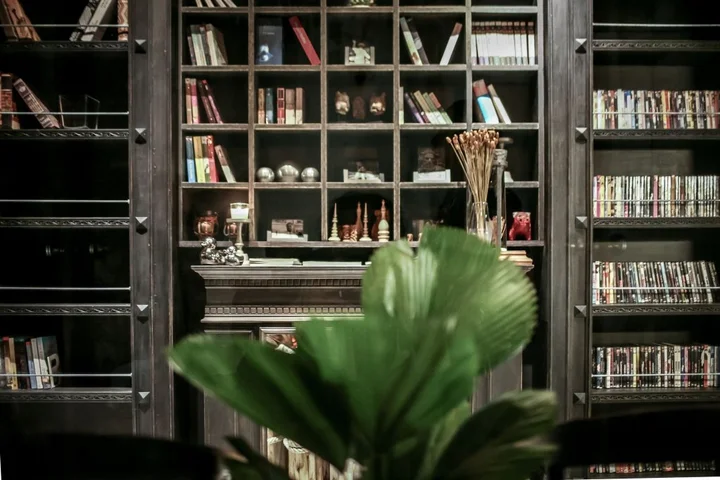 Муанг: L'atelier Poshtel Phuket