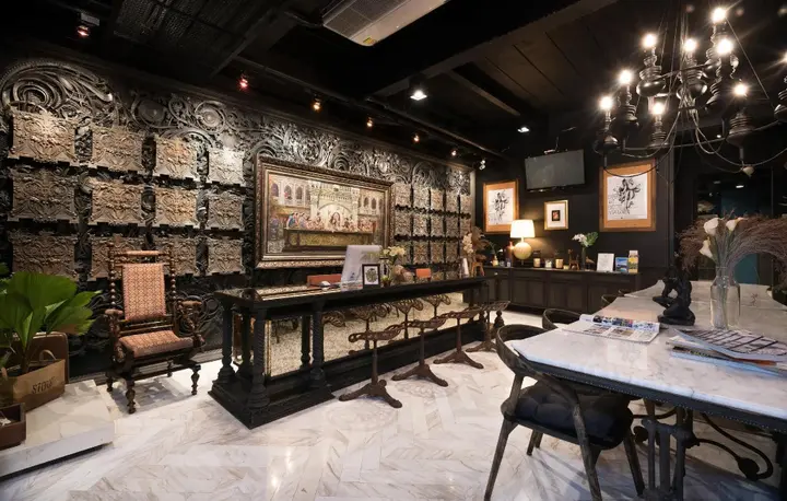 Муанг: L'atelier Poshtel Phuket
