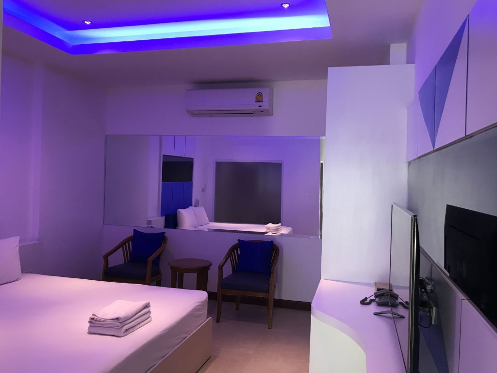 Паттайя: Picasso Hotel 24 Inn
