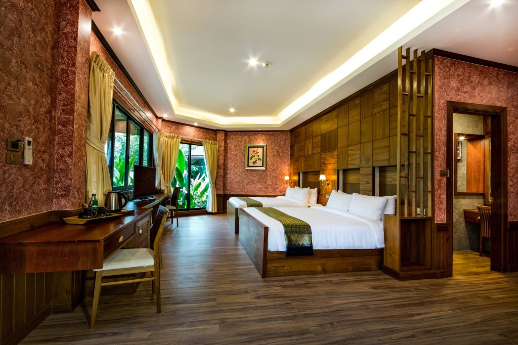 Тхаланг: Naiyang Park Resort