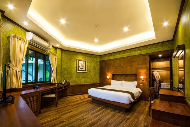 Тхаланг: Naiyang Park Resort