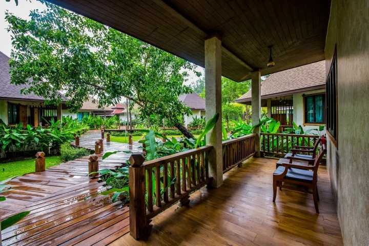 Тхаланг: Naiyang Park Resort