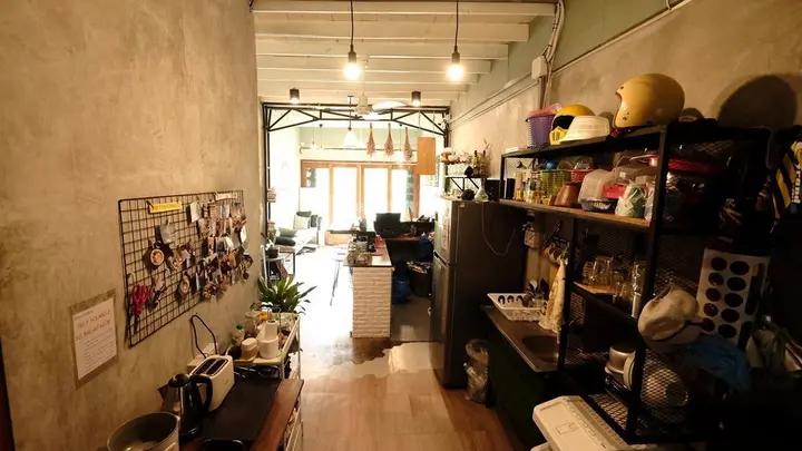 Бангкок: Klong House Hostel