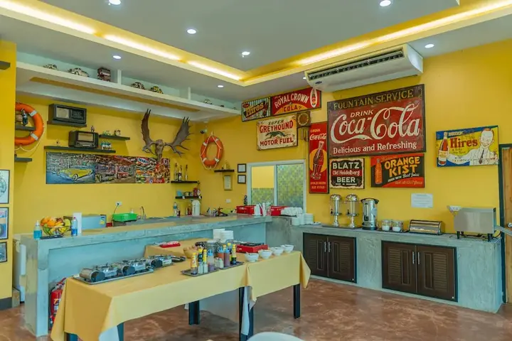 Банг-Саре: Apinya Resort Bangsarey