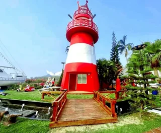 Банг-Саре: Apinya Resort Bangsarey