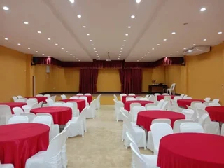 Банг-Саре: Apinya Resort Bangsarey